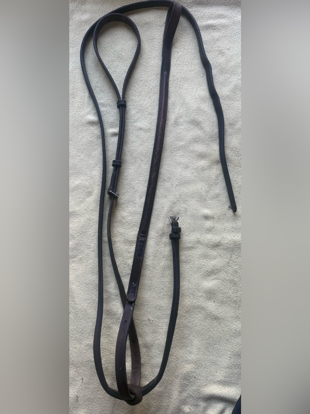 Fancy stitch standing martingale